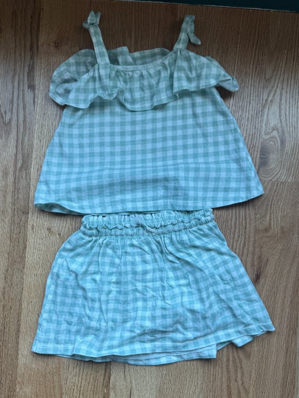 Gap 4T Green Gingham Skort Set